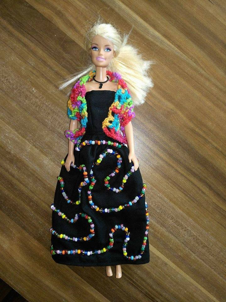 Barbie oblačila - novejša - foto povečava