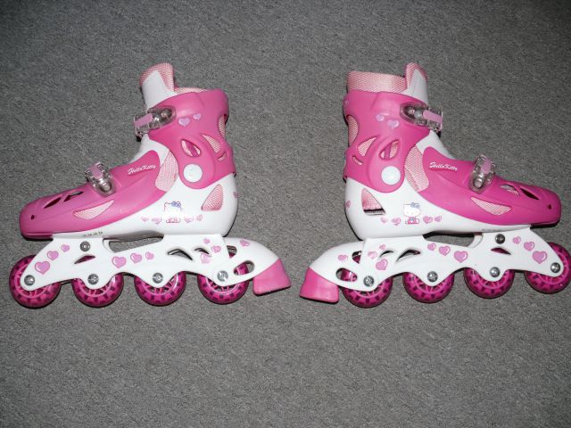 Hello kitty rolerji št.34-37 - foto