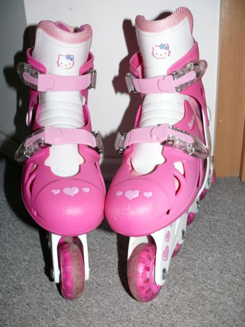 Hello kitty rolerji št.34-37 - foto