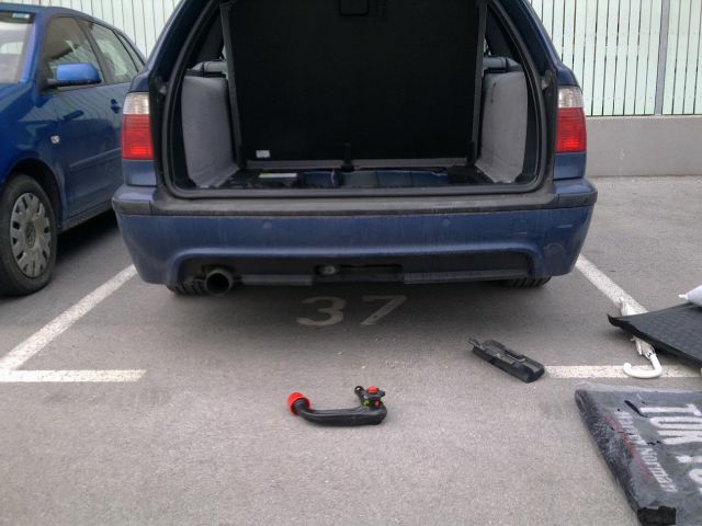 Kljuka E39 touring - foto