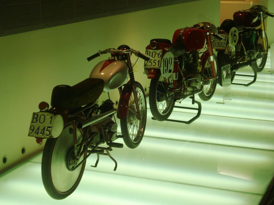 Alfa romeo & ducati museum - foto povečava