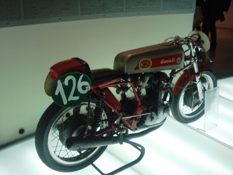 Alfa romeo & ducati museum - foto povečava