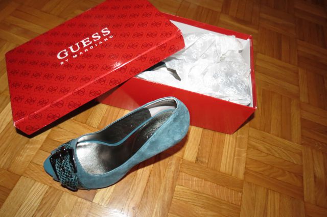 GUESS by Marciano - foto