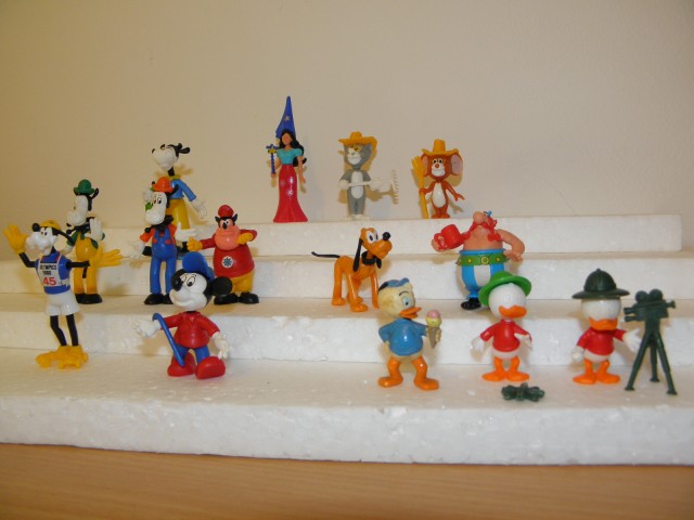 Kinder figurice - foto