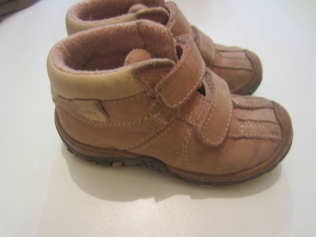 Čevliji za punčko; 5 EUR