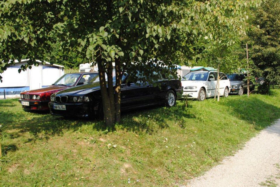 PIKNIK NA KOLPI - BMW DOLENJSKA - foto povečava