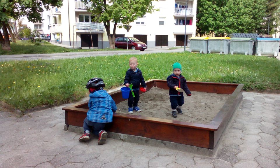 Luka, Rok in Svit