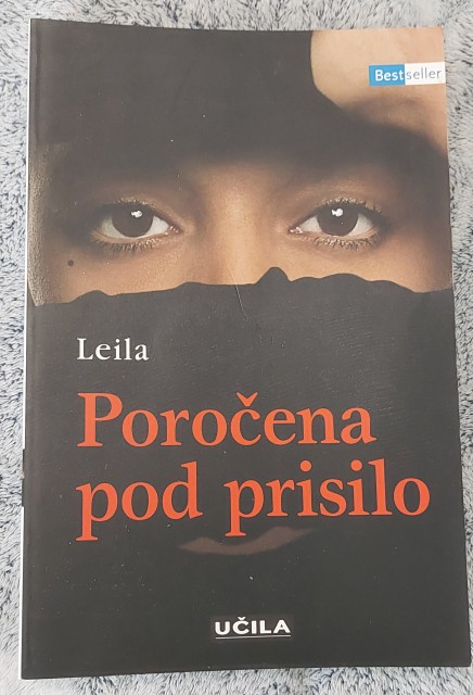 9€