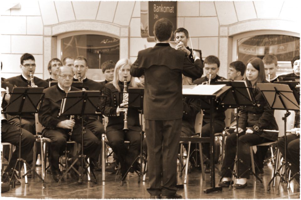 Tradicionalni koncert pred prvim majem - foto povečava