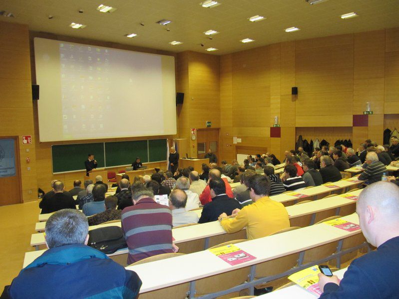 Radioamat. izobraževalno srečanje RIS 2011 - foto povečava