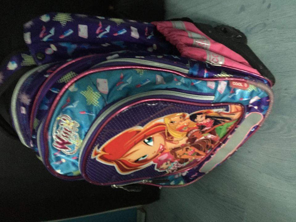 Winx šolska torba - foto povečava