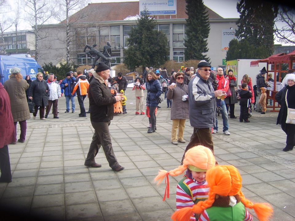 MAŠKARE V KRANJU 18.02.2012 - foto povečava