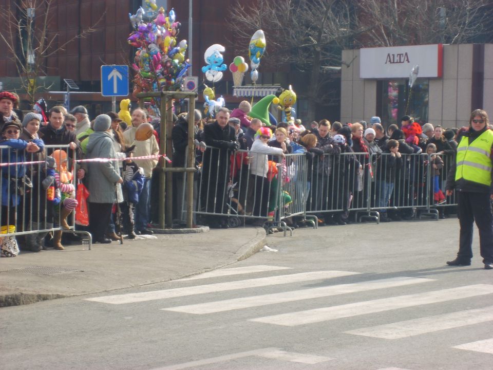 MAŠKARE V KRANJU 18.02.2012 - foto povečava