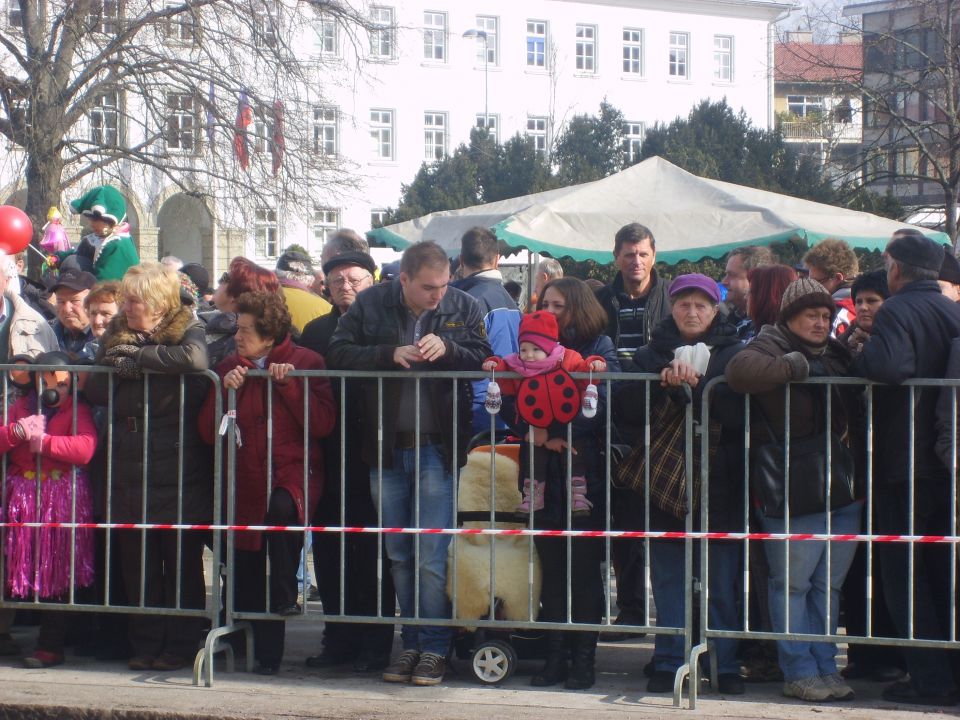 MAŠKARE V KRANJU 18.02.2012 - foto povečava