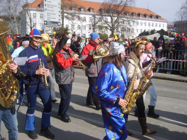 MAŠKARE V KRANJU 18.02.2012 - foto