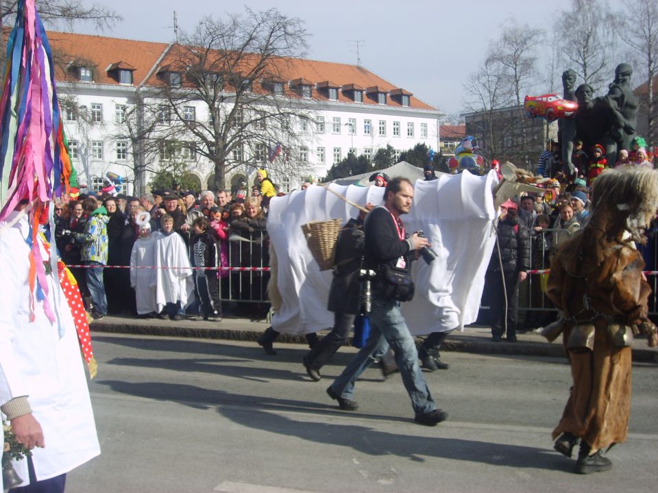 MAŠKARE V KRANJU 18.02.2012 - foto povečava