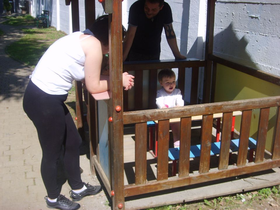 TAJRA,MAMICA I OČKA12.05.2012 - foto povečava