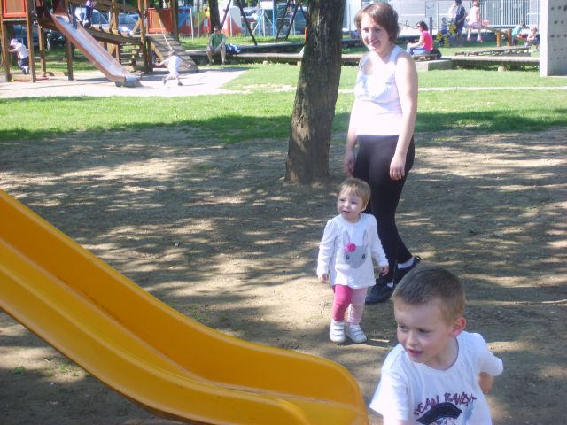 TAJRA,MAMICA I OČKA12.05.2012 - foto