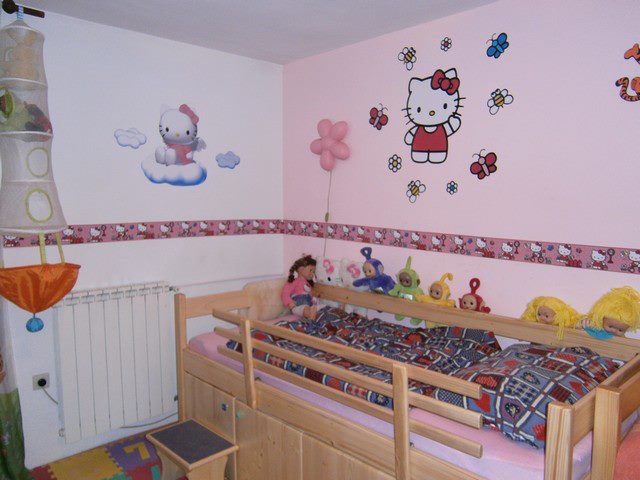 Otroška dekoracija - stenske nalepke - foto