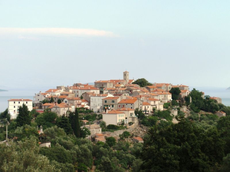 Beli, otok Cres - foto povečava