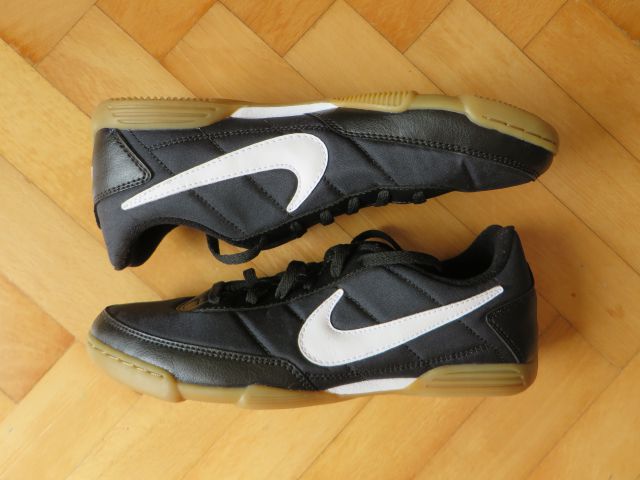 Nike 38 23€