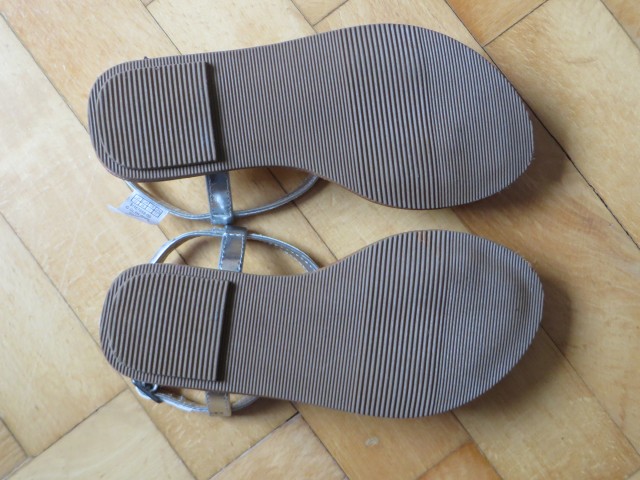 Gap sandali 26 10€