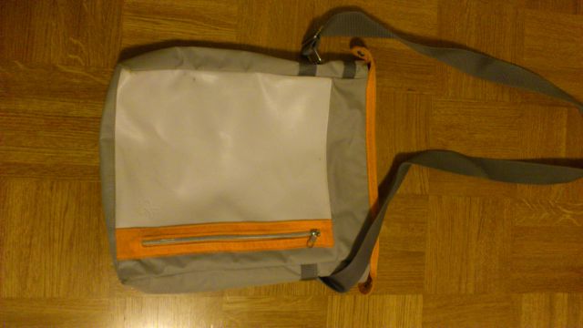 CK torbica (športna) - 3€