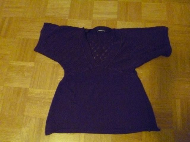 C&A vijola pulover, št.46 - 2€