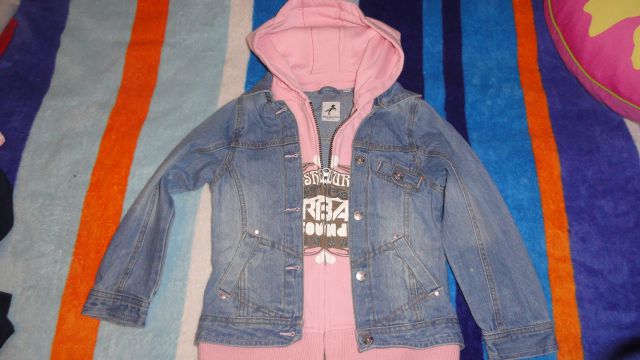 Jeans jakna, dvoslojen videz, velikost 122, ohranjena, 5 EVROV