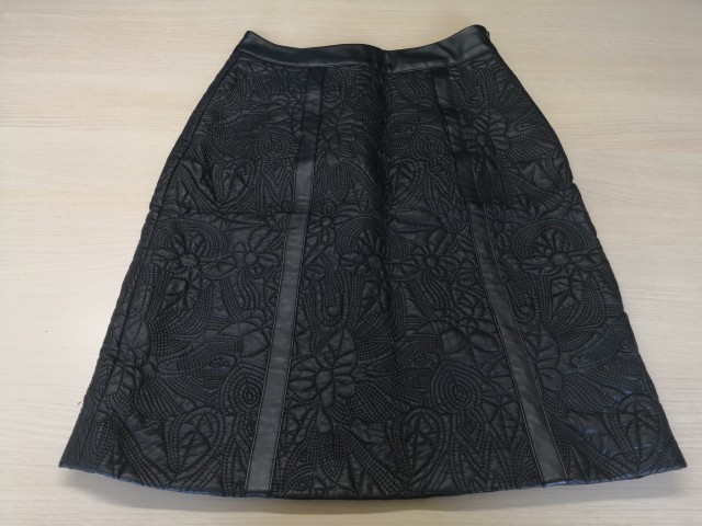 194790 KRILO VIDEZ USNJA SISLEY ŠT. 38 - 10 EUR
