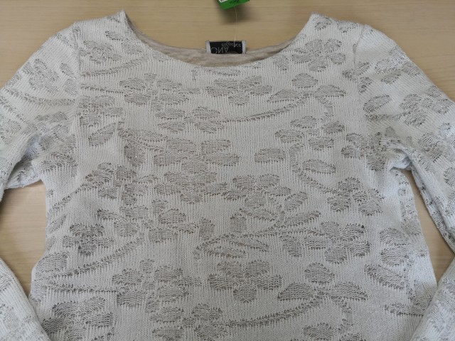 208207 tunika dolg rokav ona on št. 38 - 12 eur