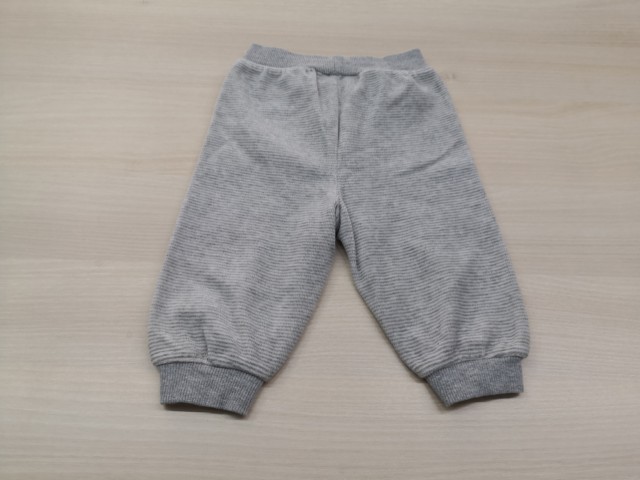 211578 trenirka mana št. 68 - 2 eur