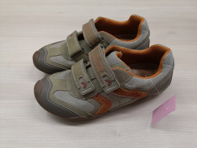 203844 ČEVLJI GEOX ŠT. 37 - 18 EUR