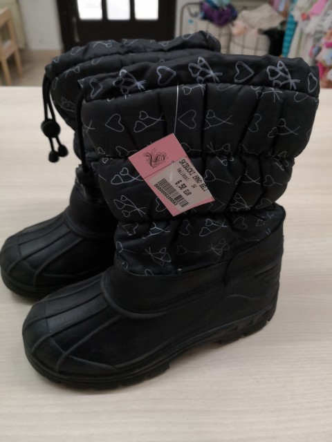 209093 skibucki št. 34 - 6,50 eur