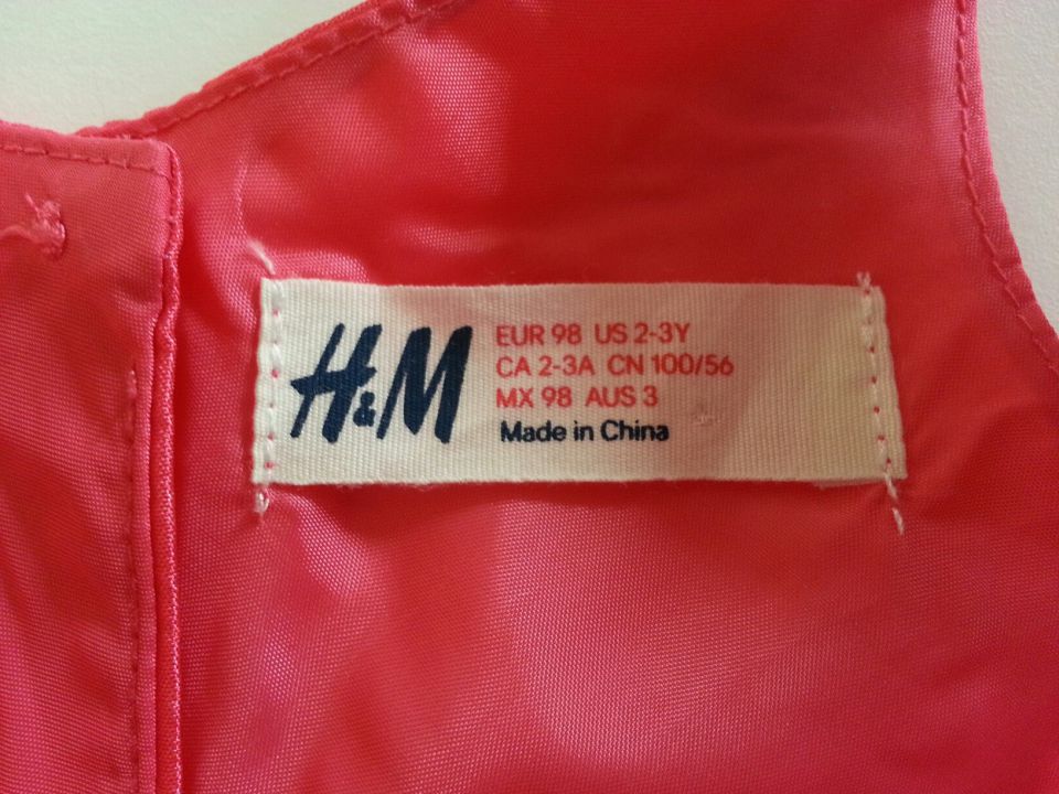 H&M oblekica vel. 98 oz. 2-3L