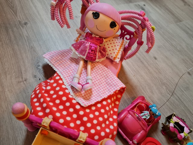 Komplet Lalaloopsy 25€