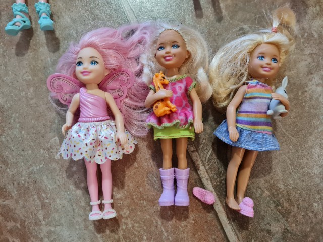 3xmini barbie 10€
