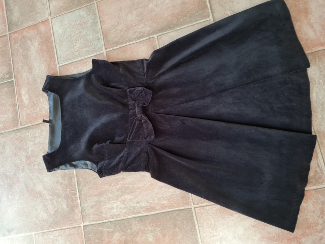 ženska obleka (tunika) benetton št. M 10€