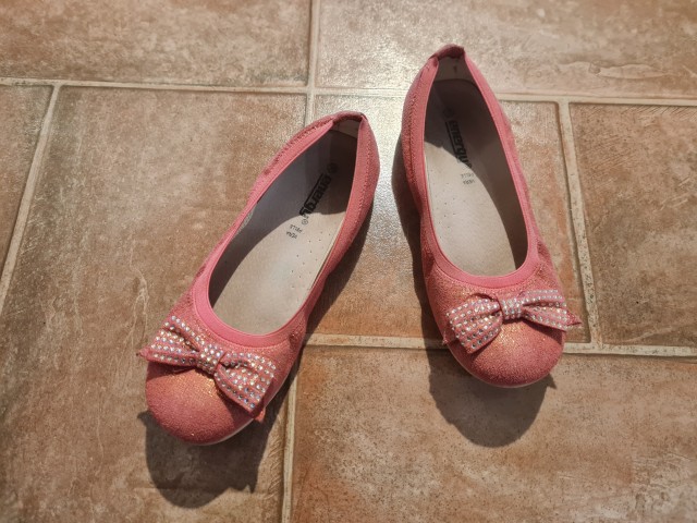 Balerinke  35 6€