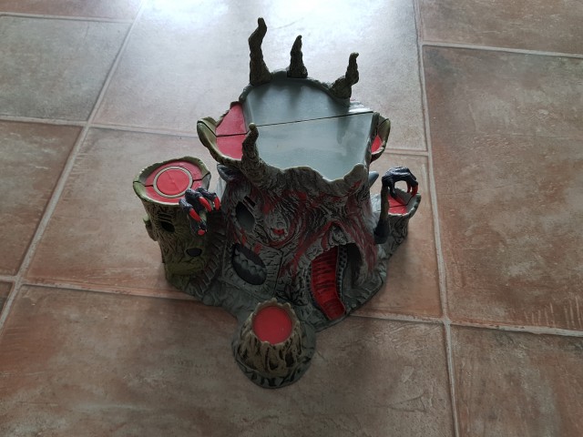 Vulkan gormiti 10€