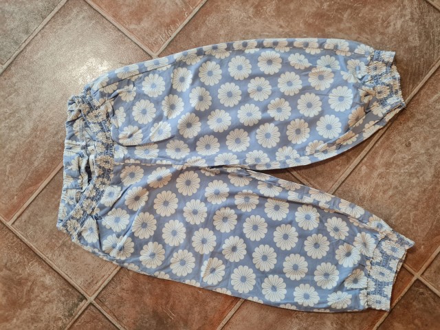 Hlače 3-4 Name it 134 6€