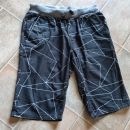 kratke hlače 14-15 5€