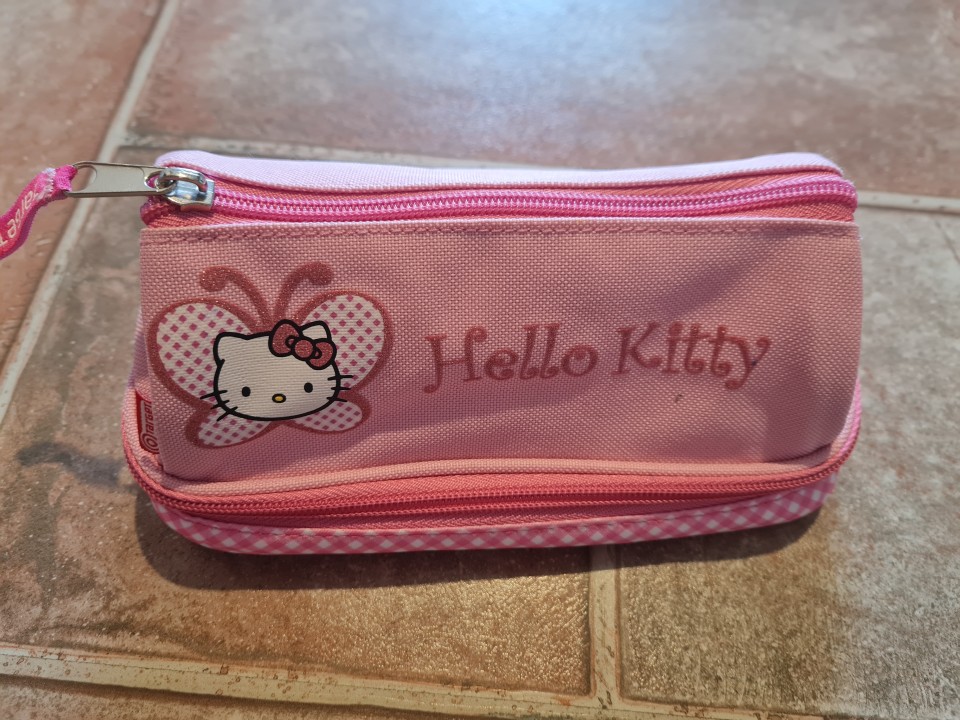 TARGET KELLO KITY PERESNICA 4€