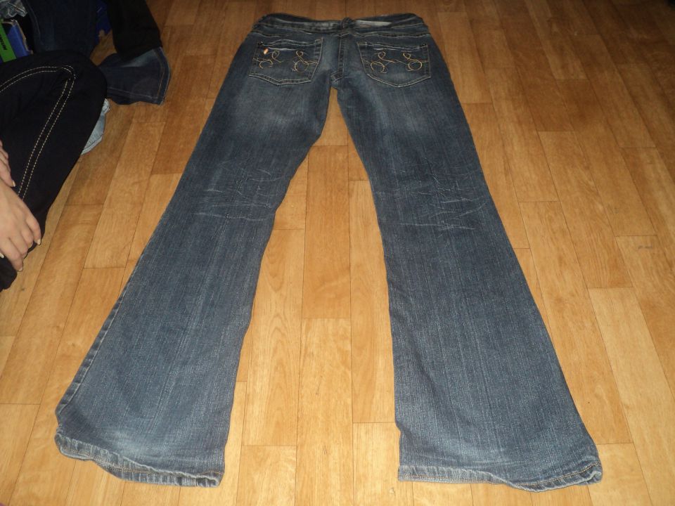  jeans,hlače 3/4,mini krila,pajkice...xs,m,l - foto povečava