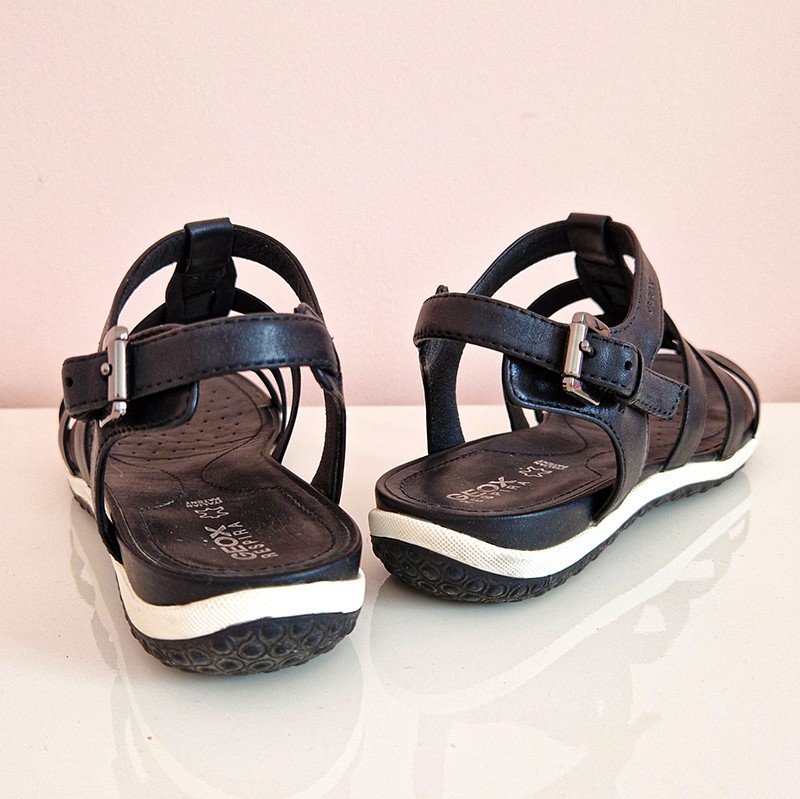 Črni sandali Geox - velikost 39 - 40 eur - foto povečava