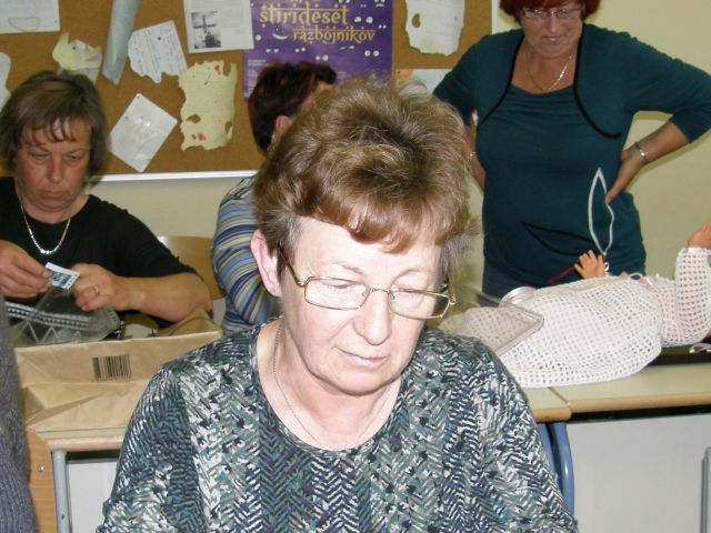 Razstava klekljaric Stražišče 2012 - foto