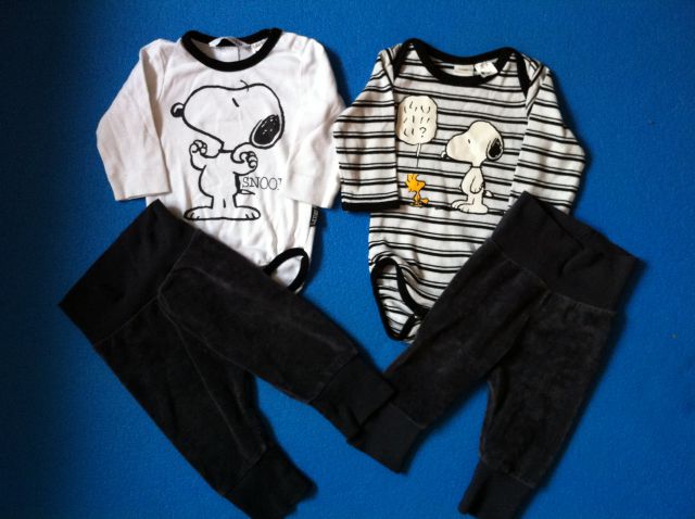 H&M 62 in 68 Body Snoopy