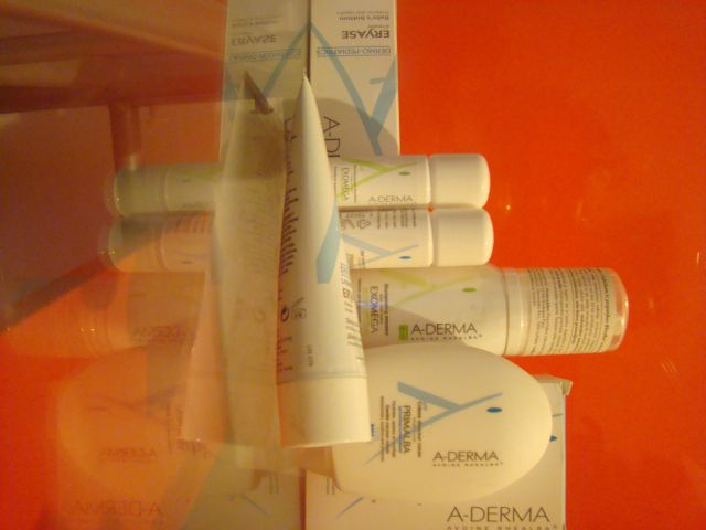 A-derma komplet za dojenčke, vsakdanja in krema za ritko, šampon+šampon gratis - 30€