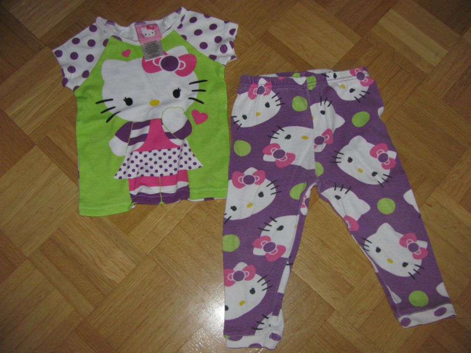 pižama Hello kitty  24m /manjša 1,5let
