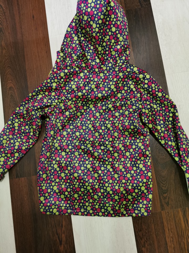Softhshell jaknica 110/116 4€ + ptt - foto povečava